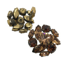 Load image into Gallery viewer, Regency Topaz Rhinestone Earrings