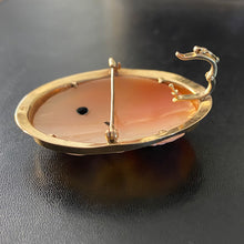 Load image into Gallery viewer, 14K Gold Frame Cameo Clip On Baroque Pearl Necklace
