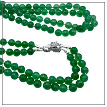 Load image into Gallery viewer, Leopard with Green Agate Necklace
